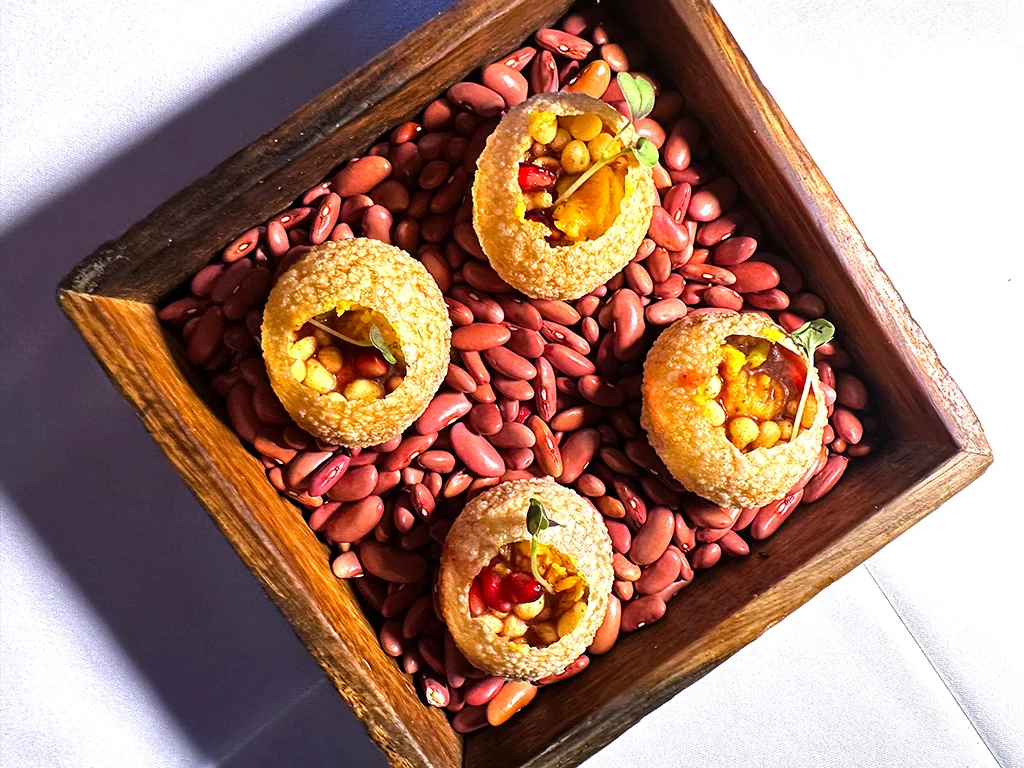 Pan Puri, pastry filled , The Oven appetizer